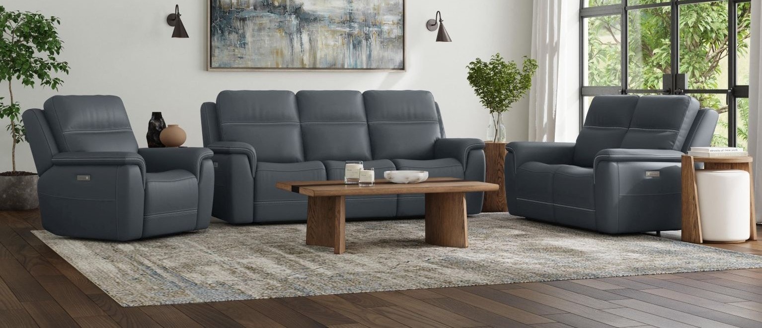 Living room scene with Flexsteel Sawyer Collection
