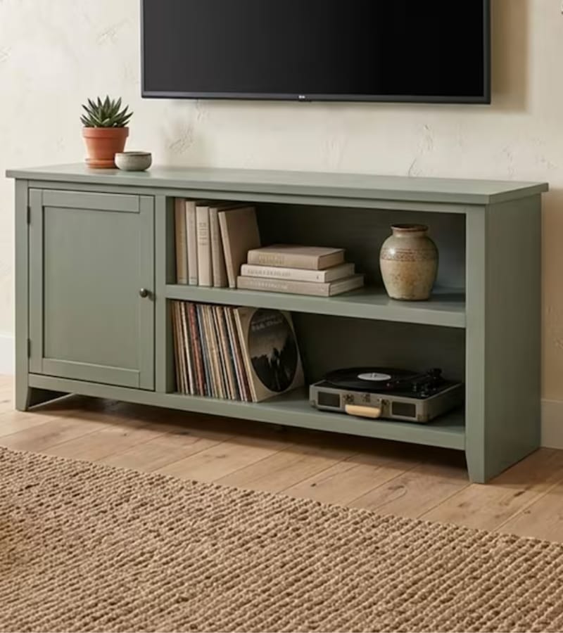 Home decor and accessories at WG&R Furniture
