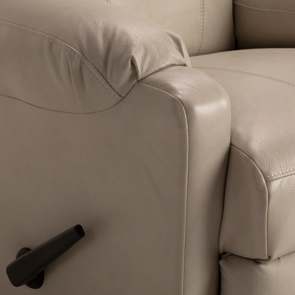  l leather recliner   