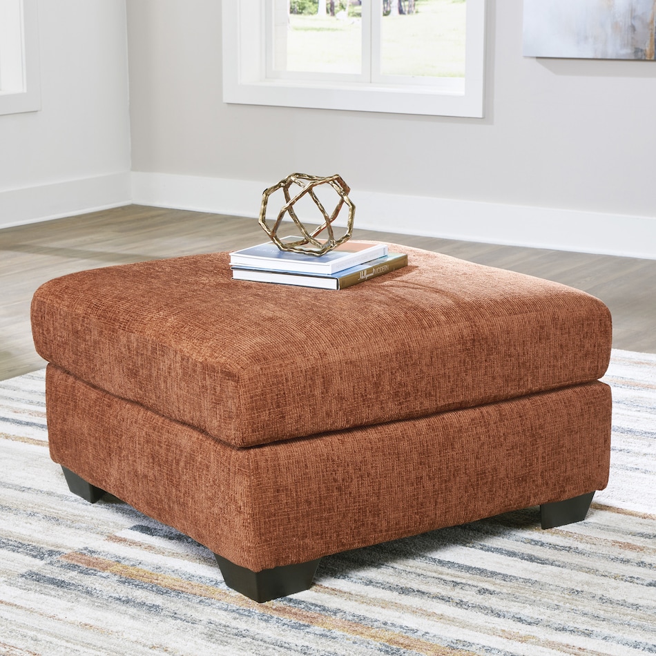 a n a ottoman  room image  