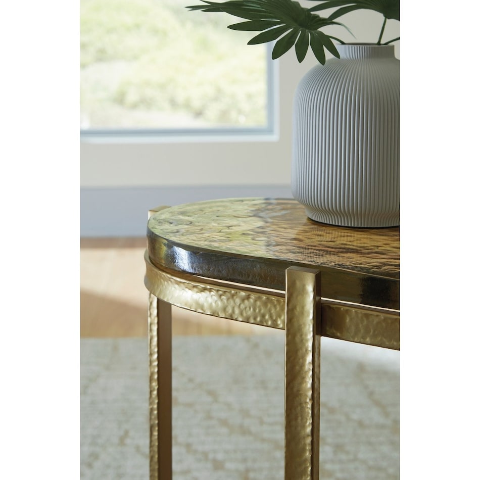 a accent table   