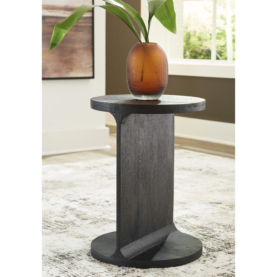 a black end chairside table   