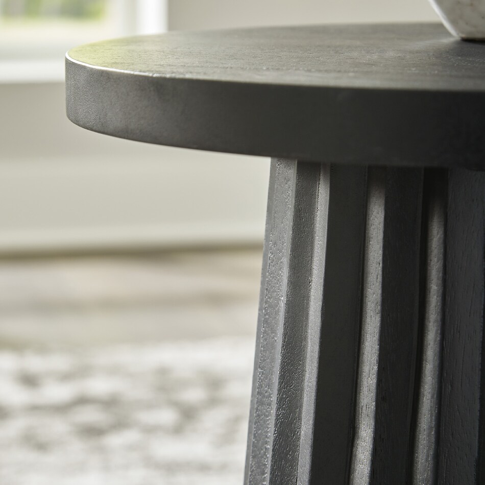 a end chairside table  room image  