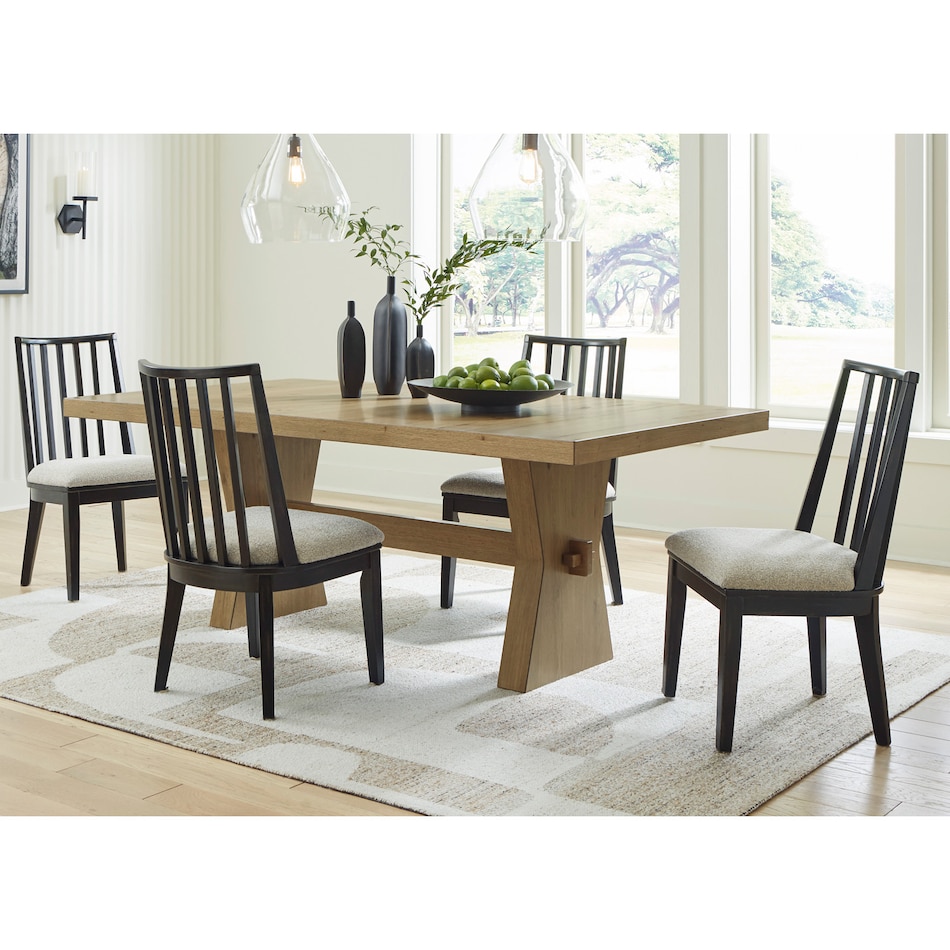 a black fab chair seat   