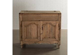 ah antique bedroom   