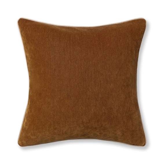 Tildon 24" x 24" Pillow