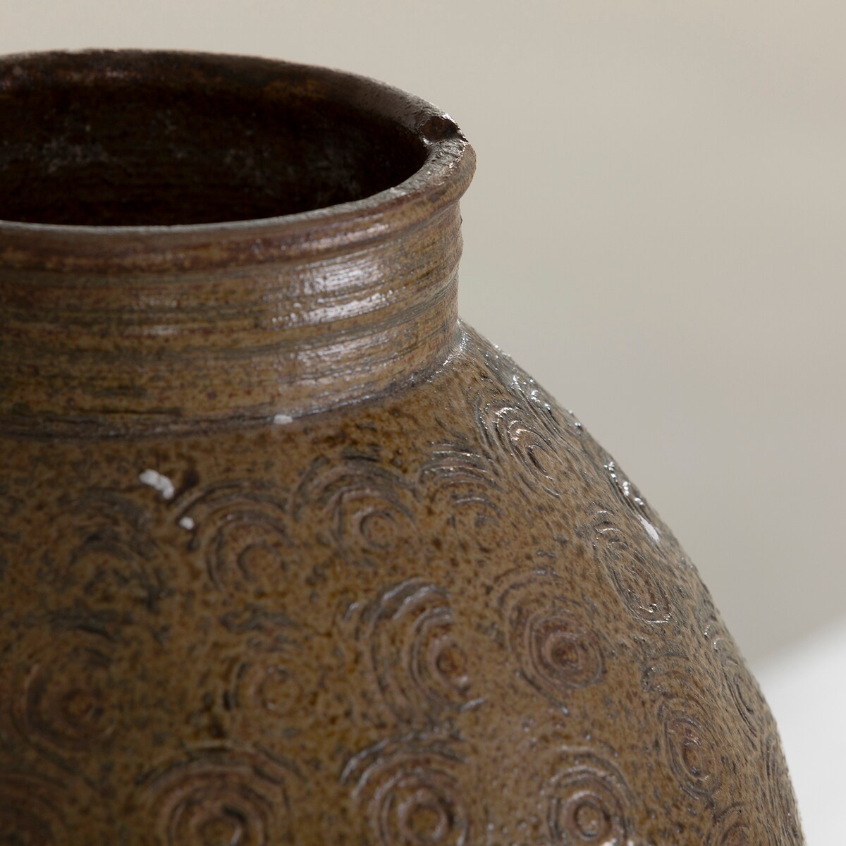antique art accessories   