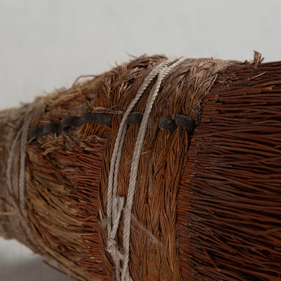 antique art accessories   