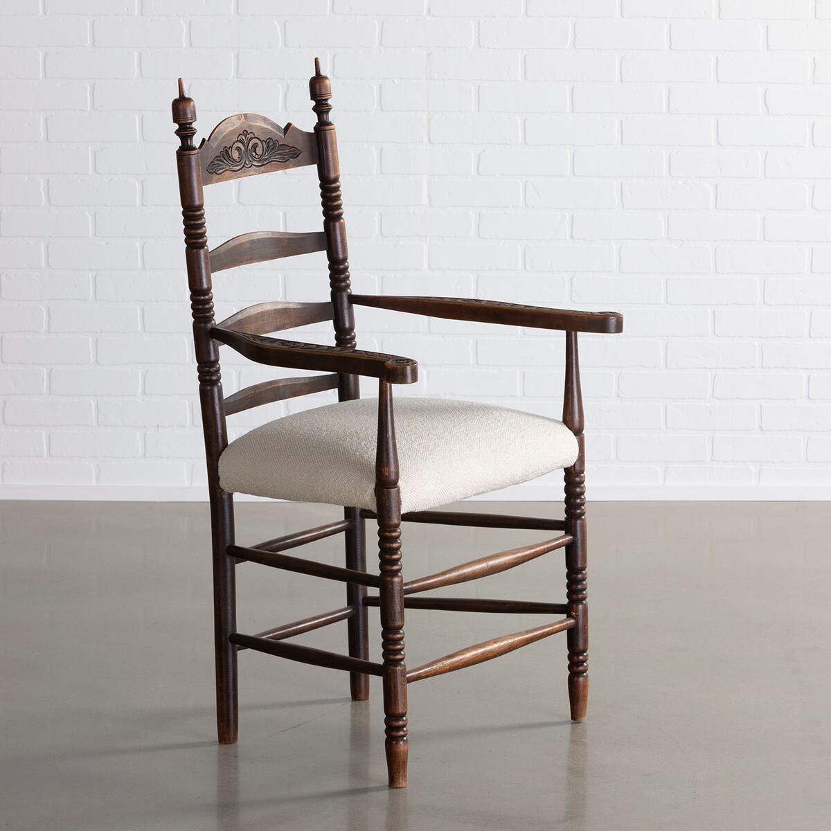 antique art accessories   