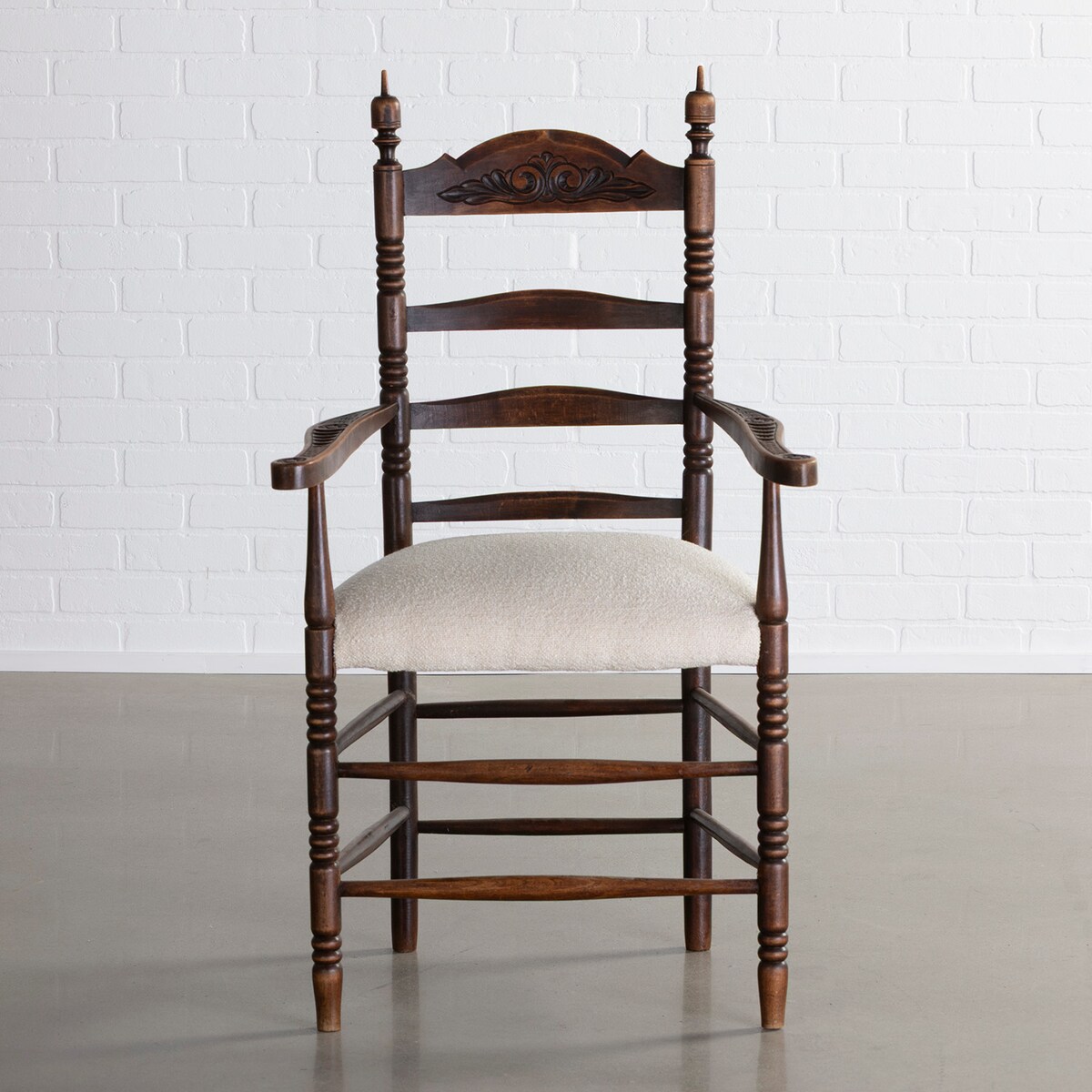 antique art accessories   