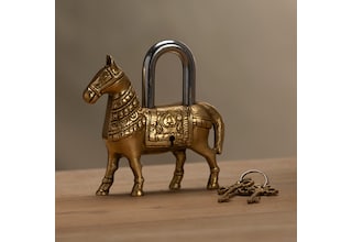 antique art accessories