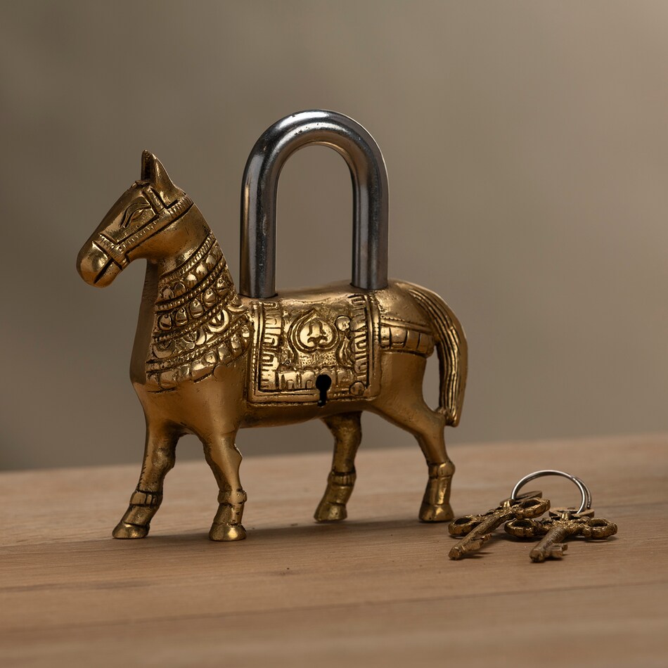 antique art accessories   