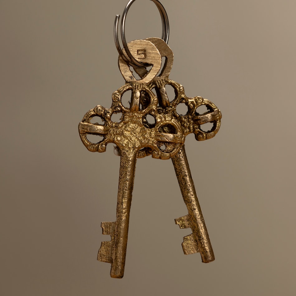 antique art accessories   