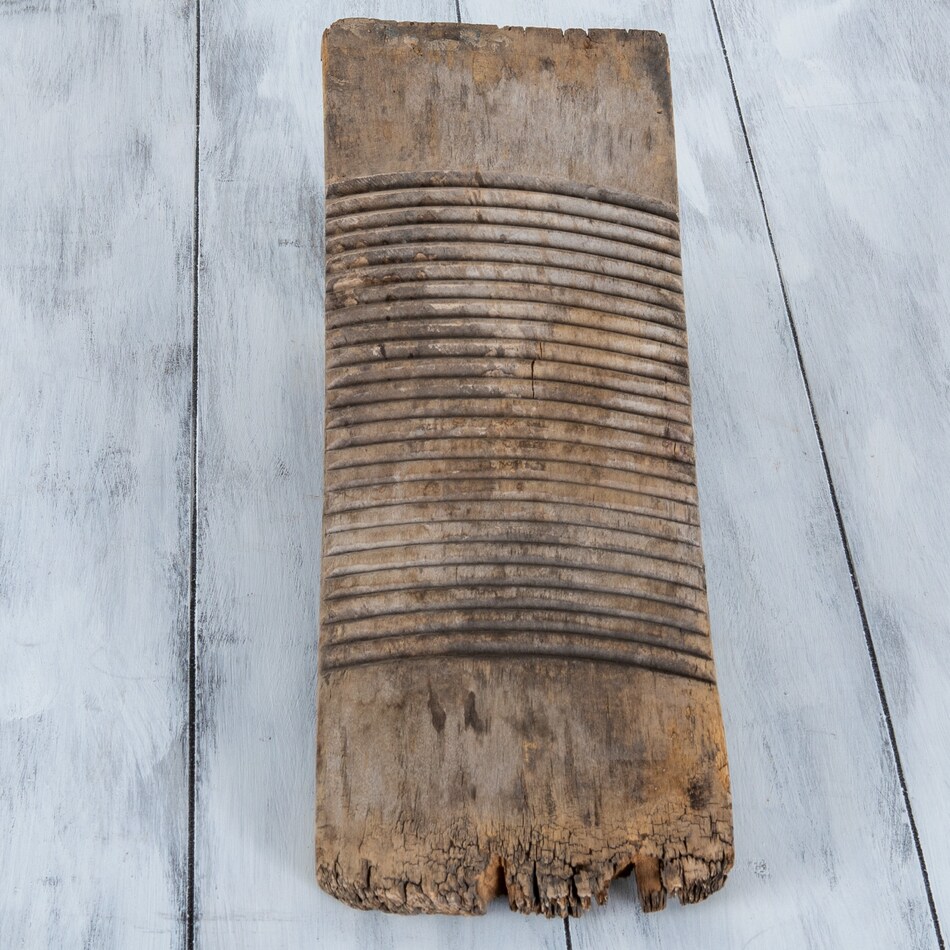 antique art accessories   