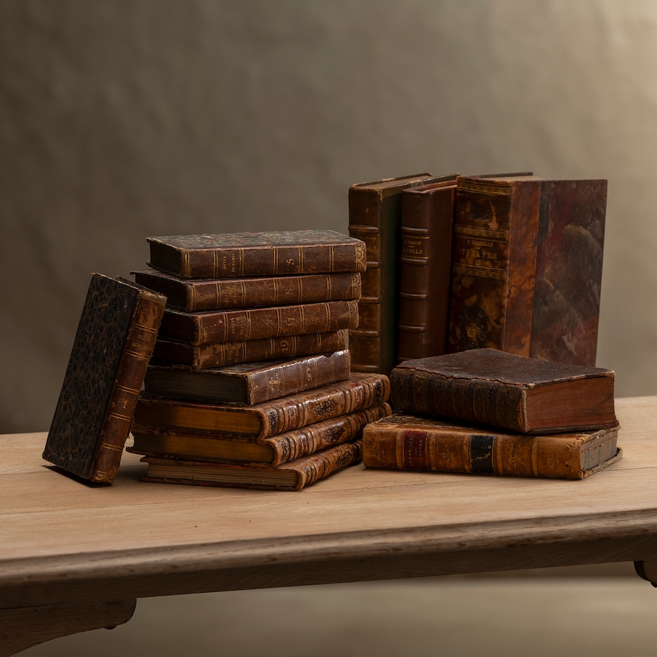 antique art accessories   