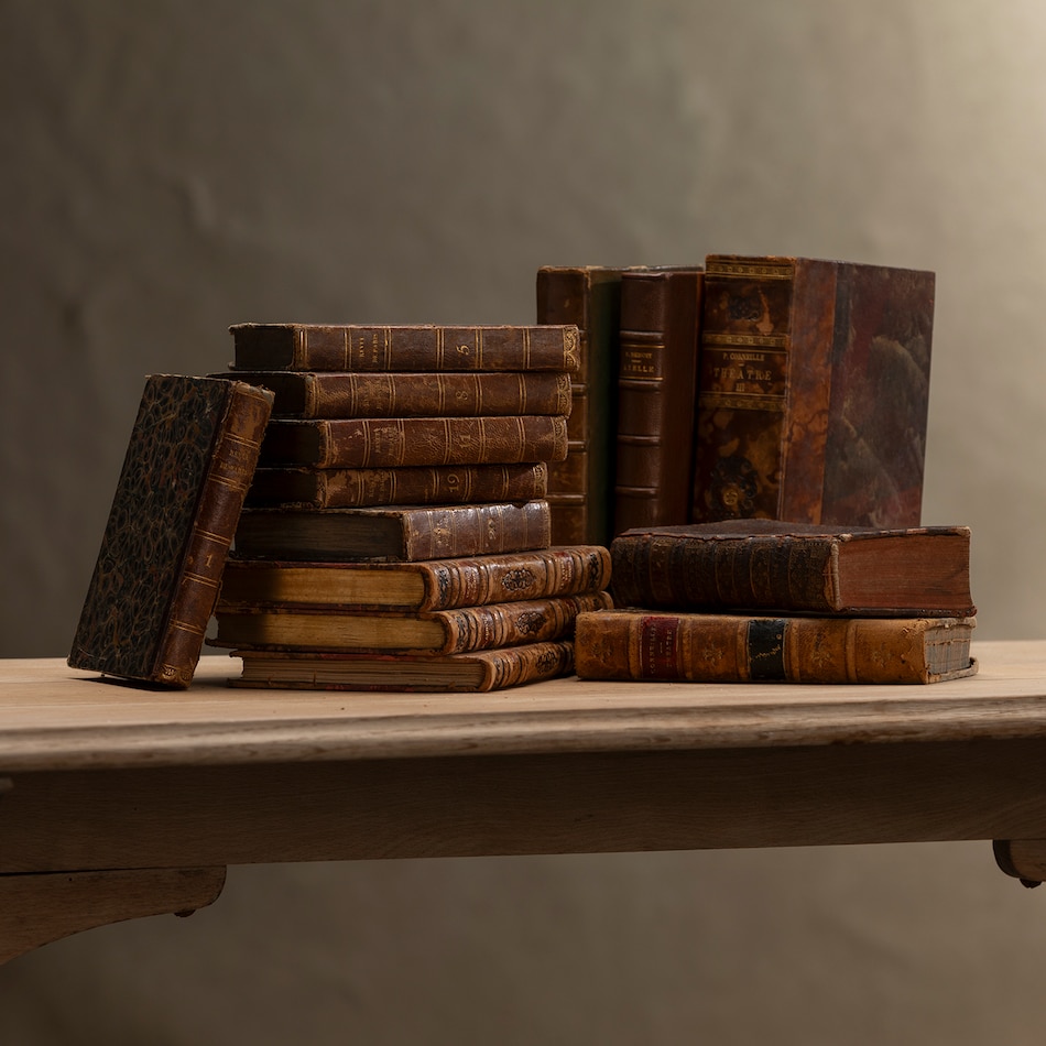 antique art accessories   