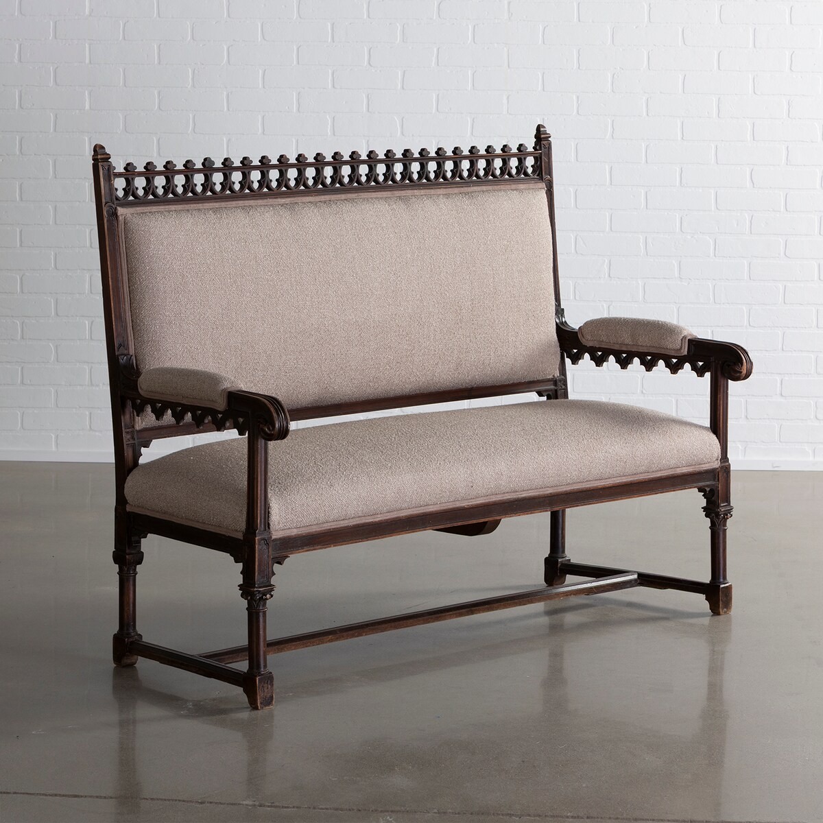 antique art accessories