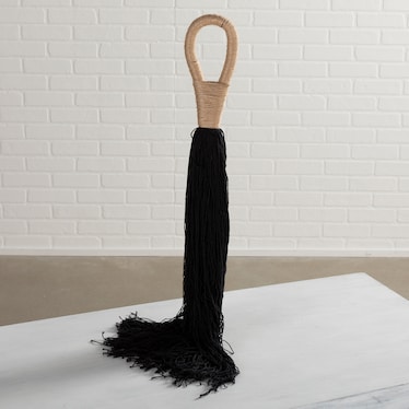 Loop Tassel