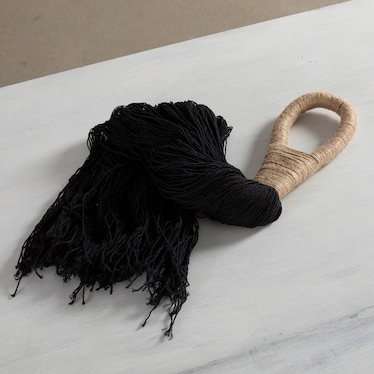 Loop Tassel