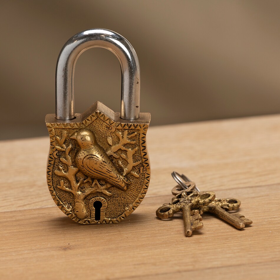 antique art accessories   