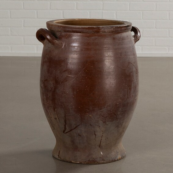 Antique Brown Planter