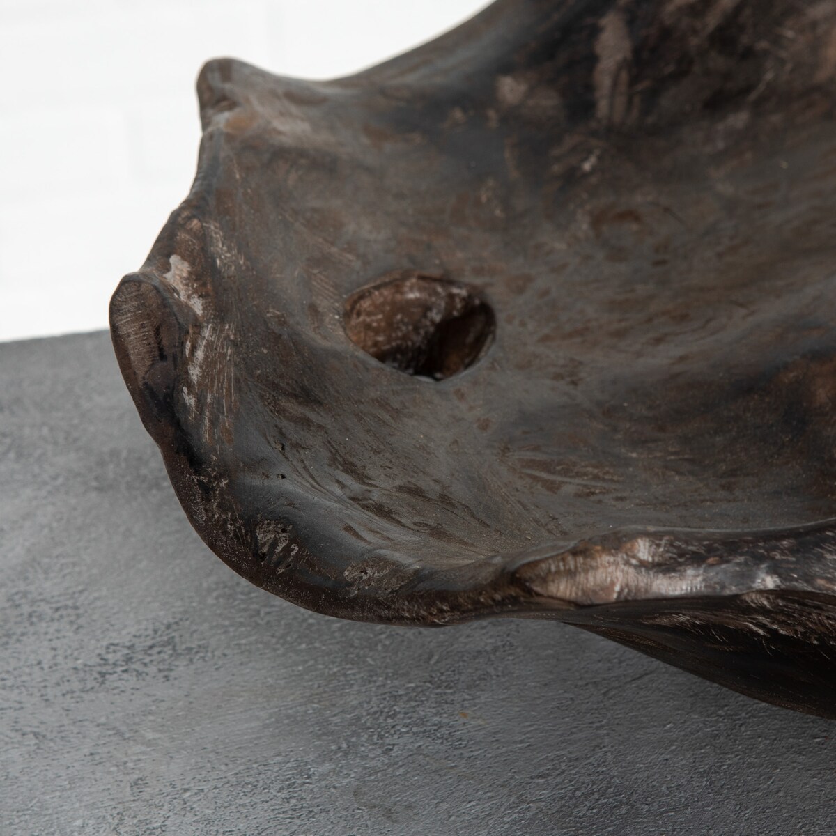 antique art accessories