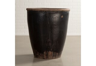 antique art accessories