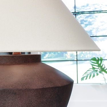 Honsworth Table Lamp