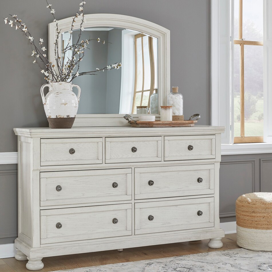 antique white traditional bedroom   