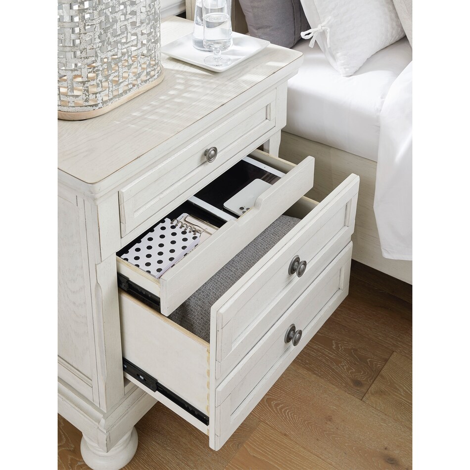 antique white traditional bedroom   