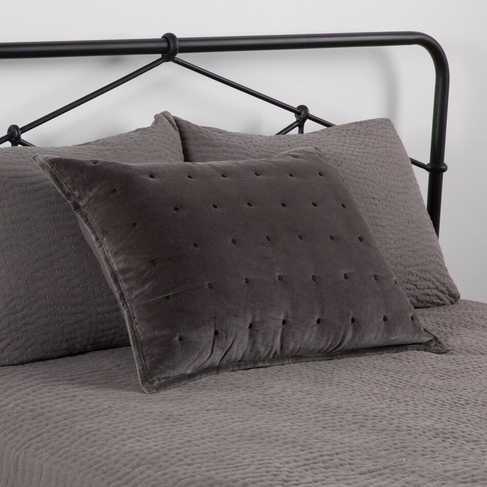 august haven bedding   