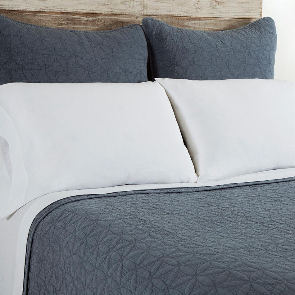 august haven bedding   