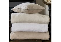 august haven bedding   