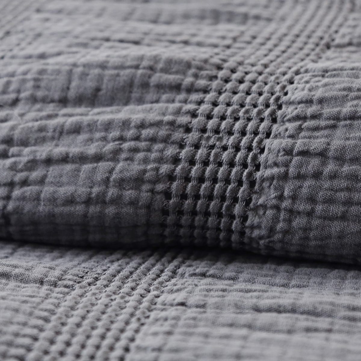 august haven bedding   