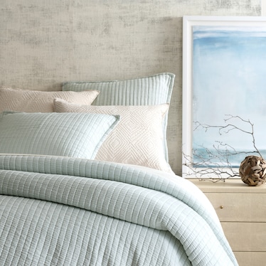 Boyfriend Sky Matelasse Queen Coverlet