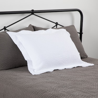 Scramble Matalasse White Sham