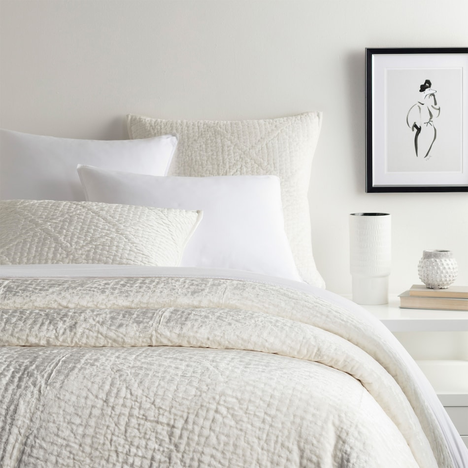august haven bedding   