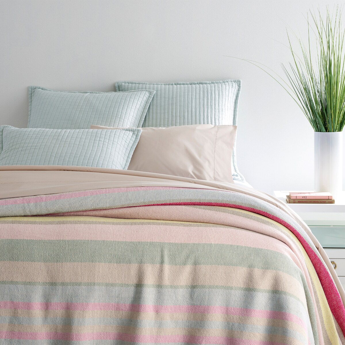 august haven bedding   