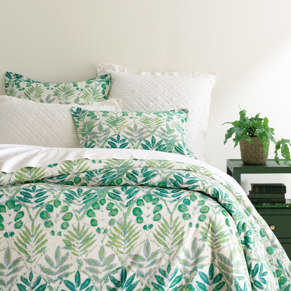 august haven bedding   