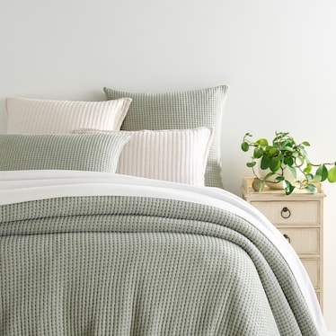 Pick Stitch King Evergreen Coverlet