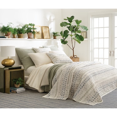 Pick Stitch King Evergreen Coverlet
