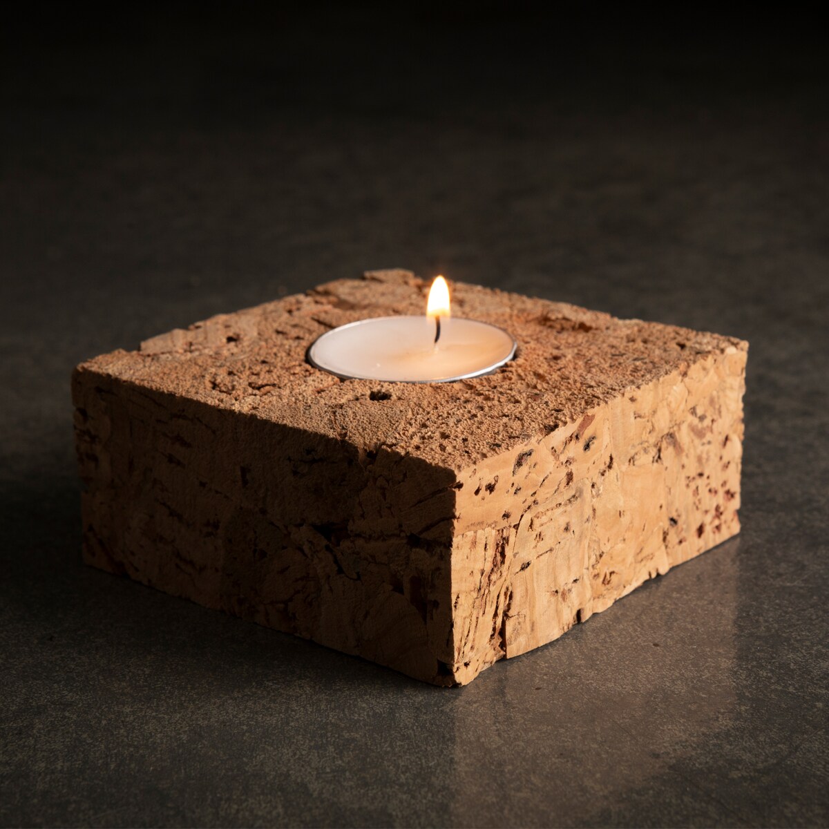 august haven candle light