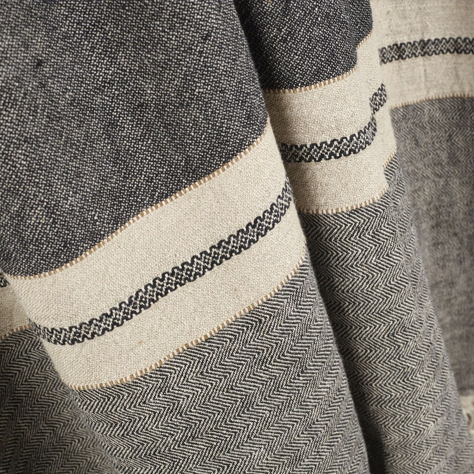 august haven pillows etc   