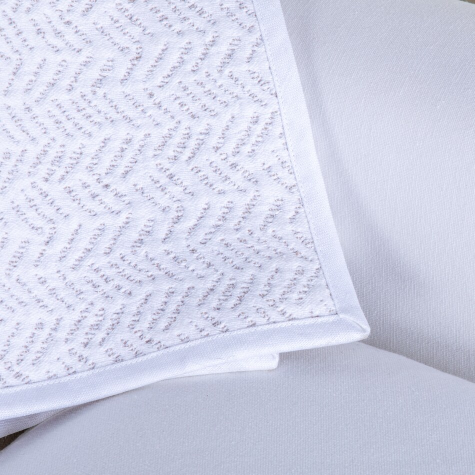 august haven pillows etc   