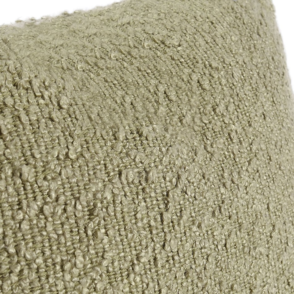 august haven pillows etc   