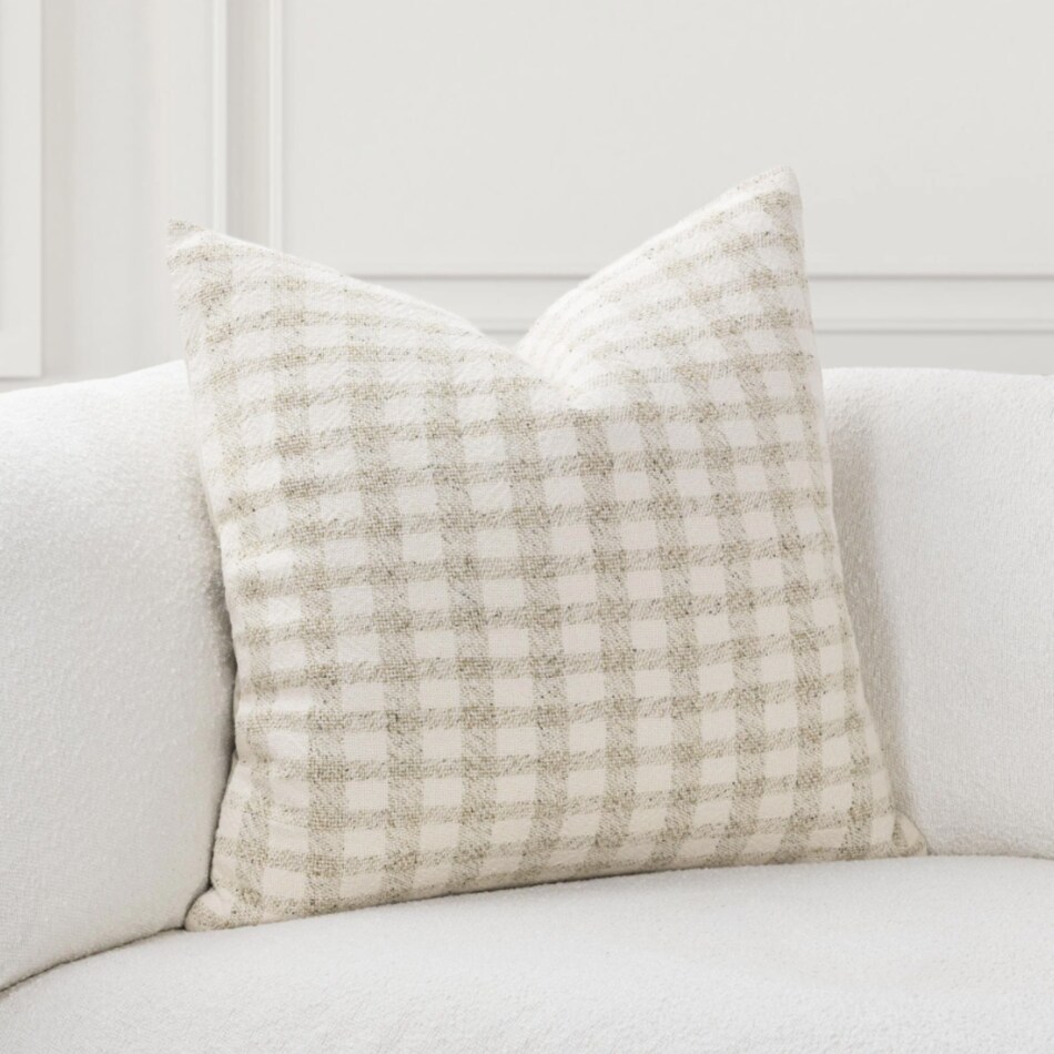 august haven pillows etc   