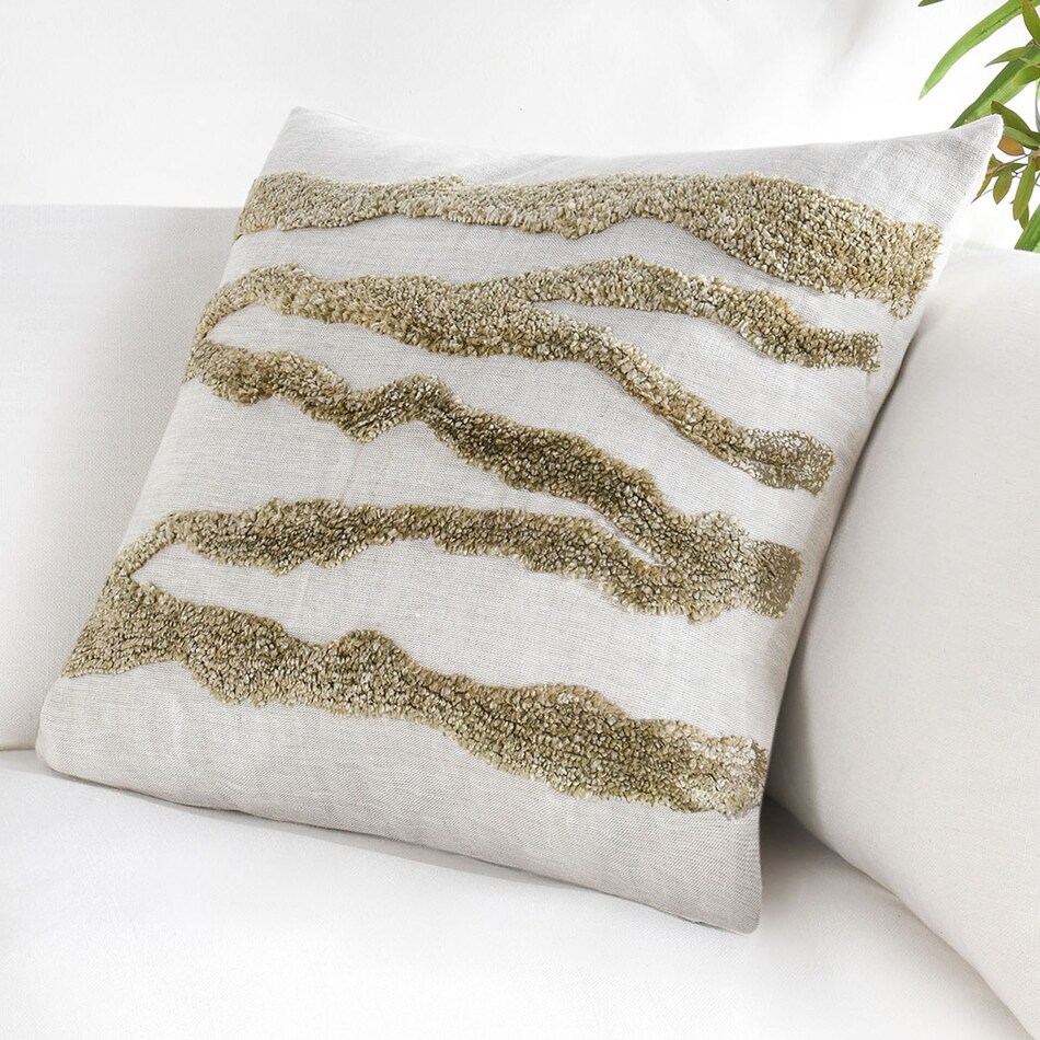 august haven pillows etc   