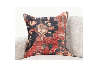 august haven pillows etc