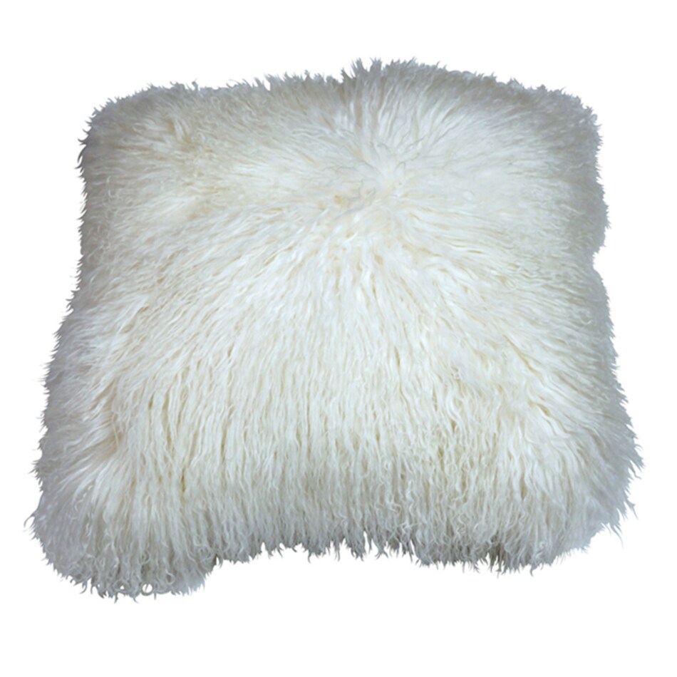 august haven pillows etc   