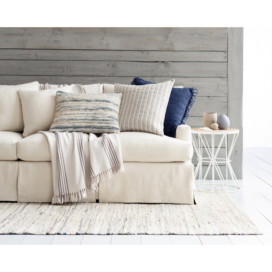 august haven pillows etc   